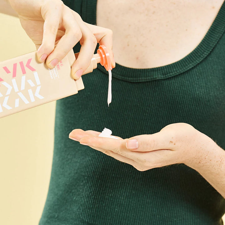 IYKYK By Makari VITAMIN C + TURMERIC BODY TONING CREAM