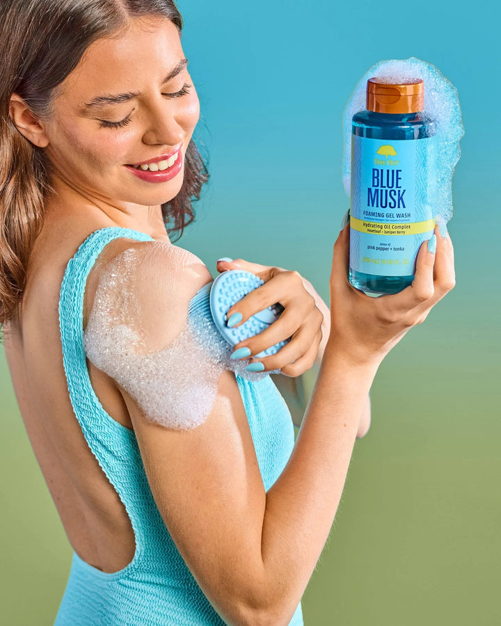 Tree Hut Blue Musk Foaming Gel Wash