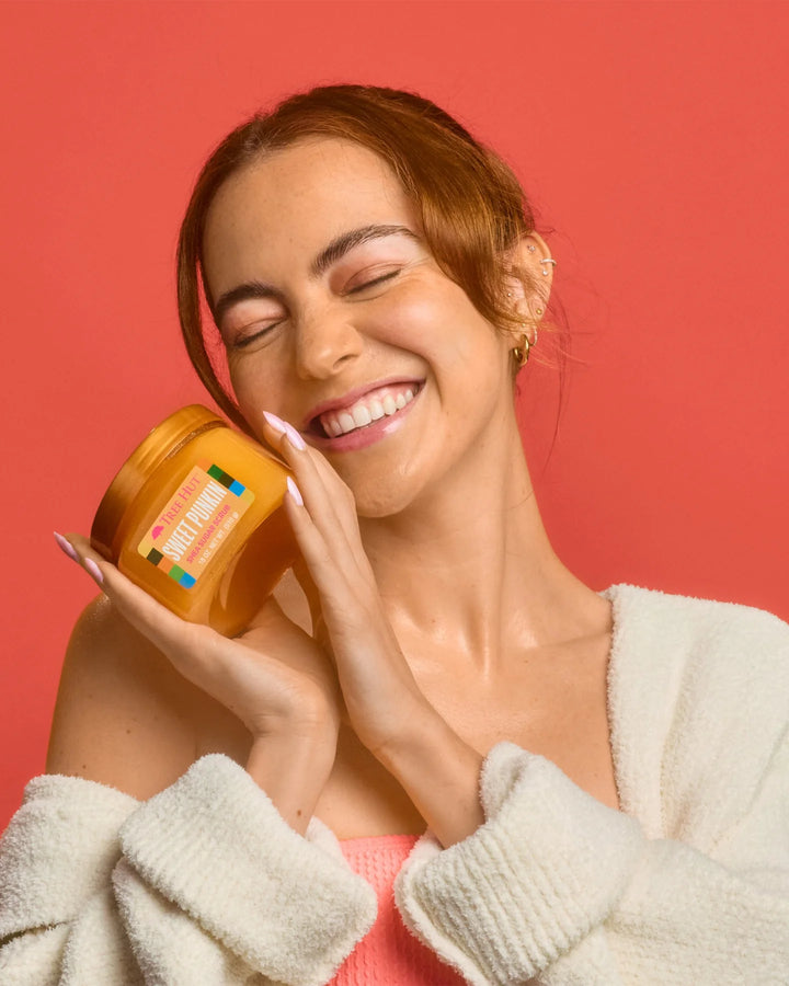Tree Hut Sweet Punkin Shea Sugar Scrub