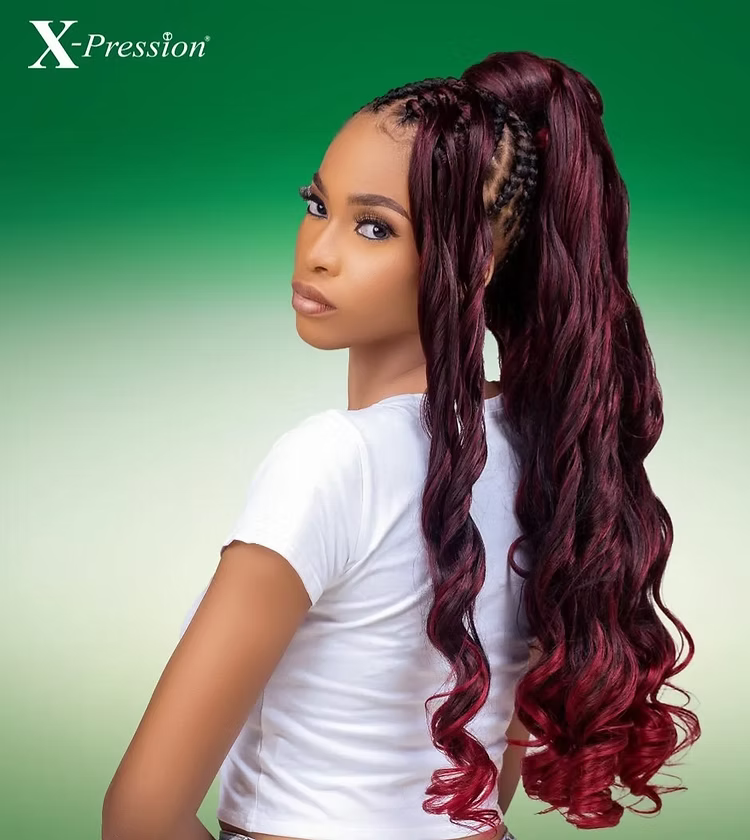 X-PRESSION 8X Curly Braid